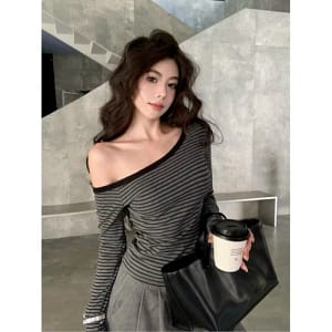Áo thun dài tay nữ phong cách Hàn Quốc sọc vai xéo