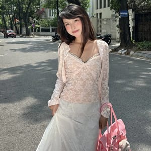 Alternative view of Set Áo Hai Dây Kèm Cardigan